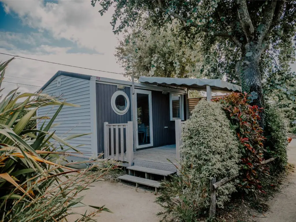 Chadotel Les Iles à Pénestin - mobil-home avec terrasse